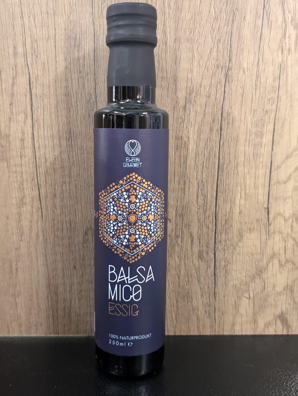 Balsamico Essig Groß